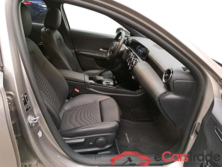 MERCEDES - MER A BERLINE 180 d 116PK DCT Business Solution Pack Plus & Towing Hook With ESP #3