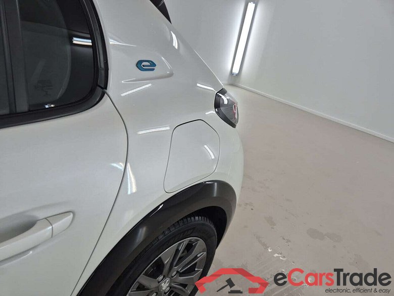 PEUGEOT 208 ACTIVE #4