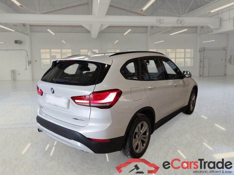 BMW X1 / 2019 / 5P / SUV XDRIVE 25E BUSINESS ADVANTAGE AUTOMATICO #2
