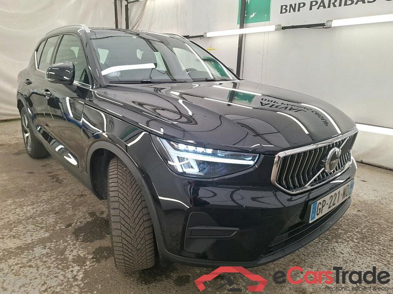VOLVO XC40 / 2022 / 5P / SUV Recharge T5 262 DCT7 Plus #4