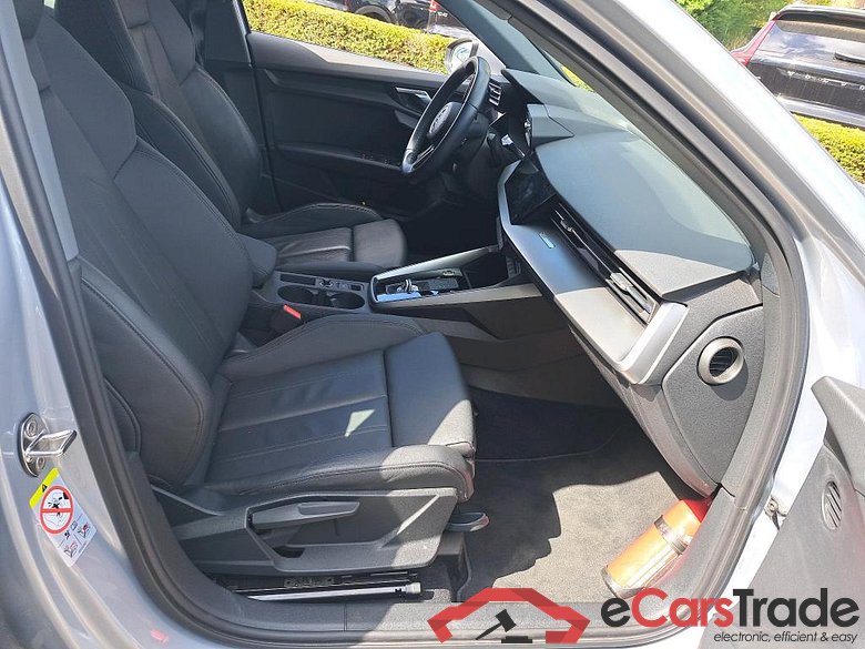 AUDI - AUD A3 SB 30 TFSi 110PK S-Tronic Business Edition & Pack Platinum With Heated Sport Seats & Park Sensors Front & Rear  * PETROL * #3