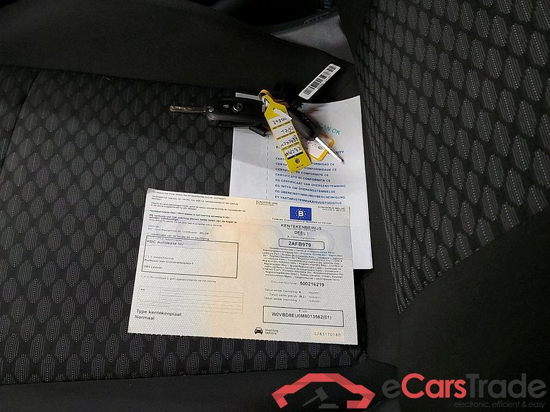 OPEL - OPE ASTRA SPORTS TOURER Turbo D 105PK Edition With Multimedia Nav & Winter Pack & Park Pilot Front & Rear #4