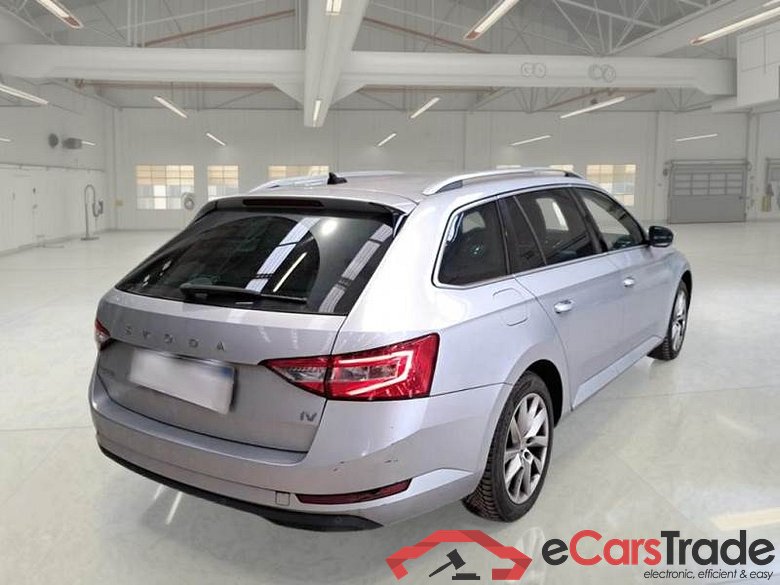 SKODA SUPERB WAGON / 2019 / 5P / STATION WAGON 1.4 TSI PLUG-IN HYBRYD EXECUTIVE DSG #2