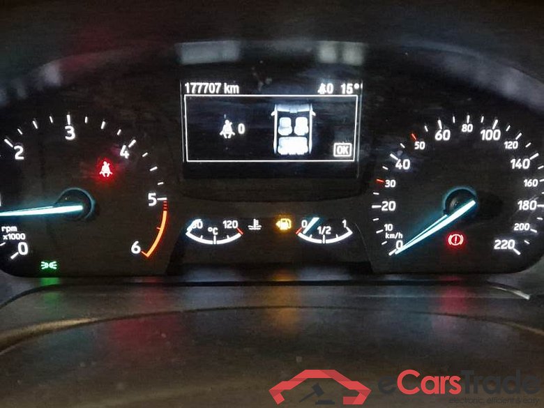 FORD FIESTA / 2017 / 5P / BERLINA 1.5 ECOBLUE 85CV BUSINESS #4