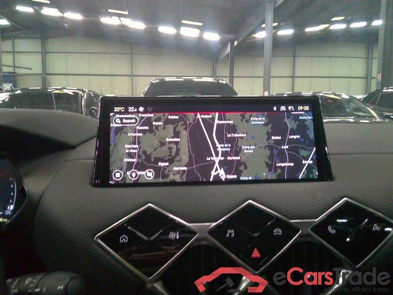 DS 3 1.2 PureTech Bastille Aut. LED Head-Up Virtual Navi 1/2 Leather KeylessGo Camera Klima PDC ... #4