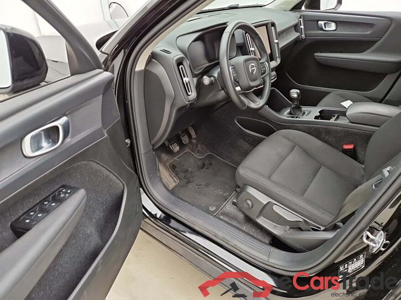 Volvo XC40 1.5 T2 LED Virtual ACC Navi KeylessGo Camera Klima PDC ... #5
