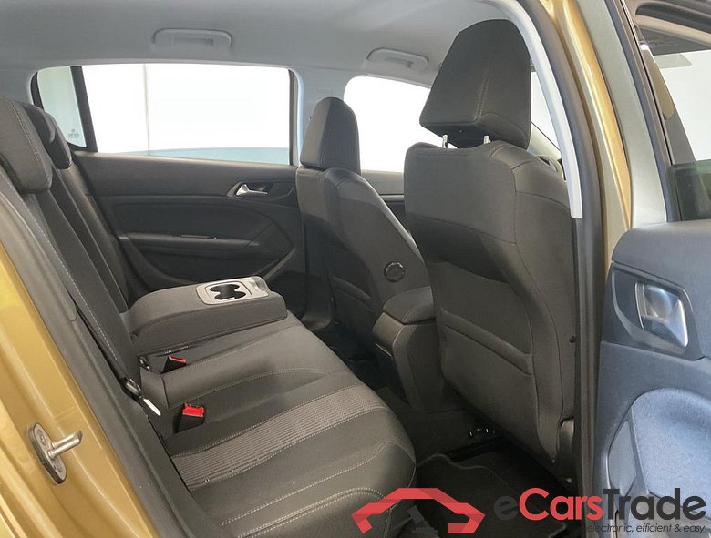 PEUGEOT 308 1.2 PureTech Allure #5