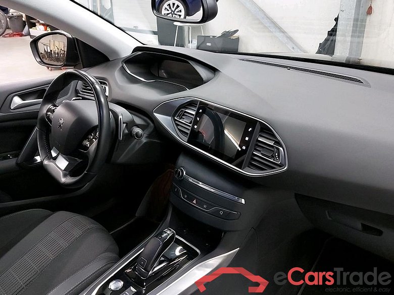 PEUGEOT - PEU 308 SW 1.2 PureTech 130PK EAT8 Allure Pack With Heated Seats With Massage Function * PETROL * #3