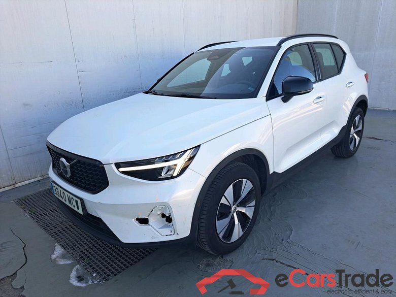 VOLVO XC40 todoterreno 2.0 B3 G Plus Dark Auto 160 CV