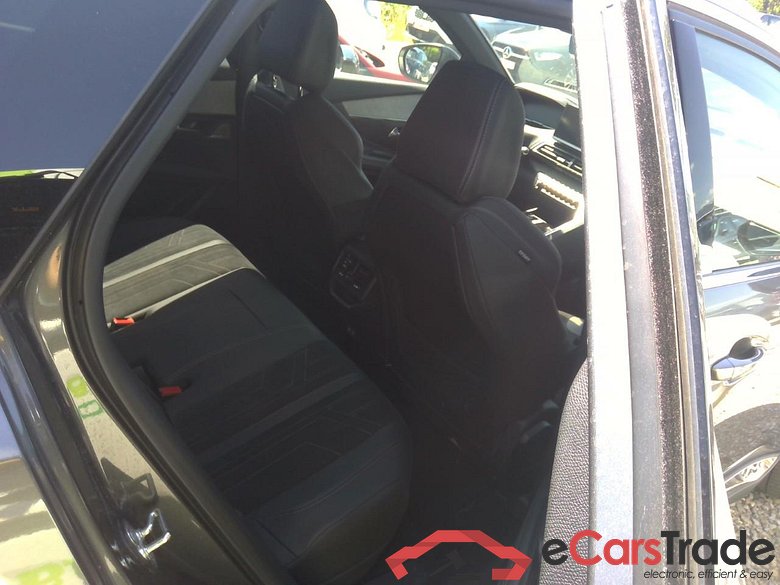 PEUGEOT 3008 3008 1.6 HYBRID 225 e-Auto8 GT #6