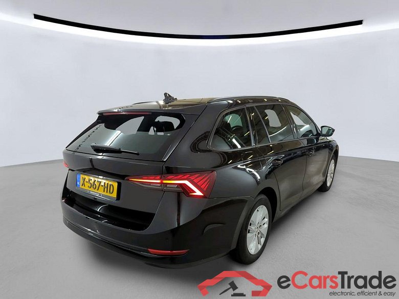 SKODA Octavia Combi 81 kW #6