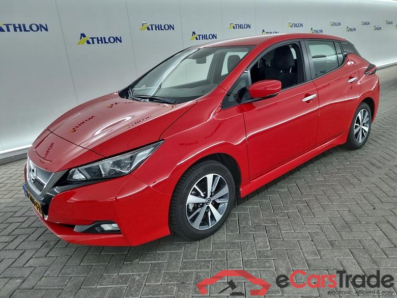 NISSAN LEAF ACENTA 40kWh 5D #1