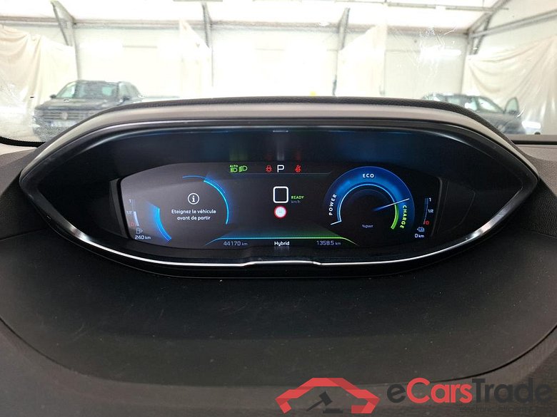 PEUGEOT 3008 / 2016 / 5P / SUV Hybrid 225 e-EAT8 ALLURE BUSINESS #6
