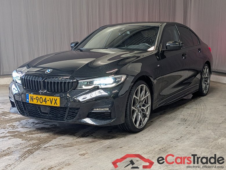 BMW 3-serie 330e High Executive