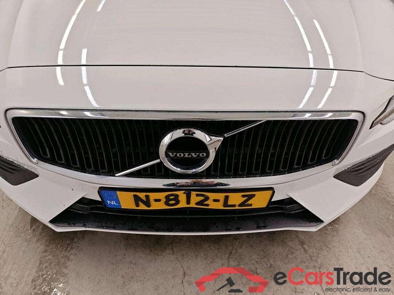 VOLVO V60 2.0 B3 Core #4
