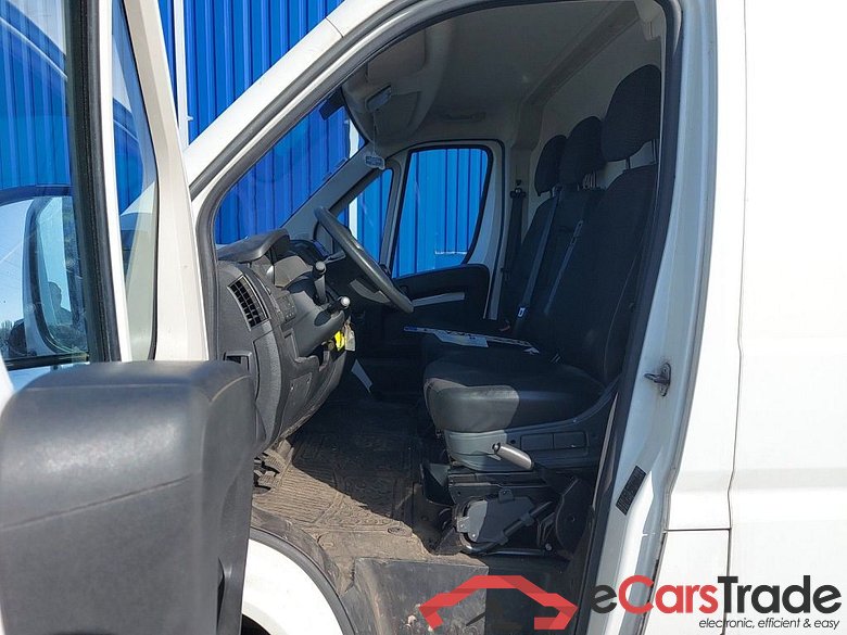 Peugeot Boxer 2.2 BlueHDi S&S 165 Premium 435 L3H2 4d #3