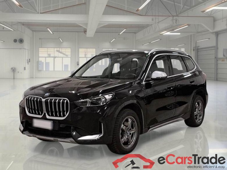 BMW X1 / 2022 / 5P / SUV XDRIVE 25E X-LINE DCT #1