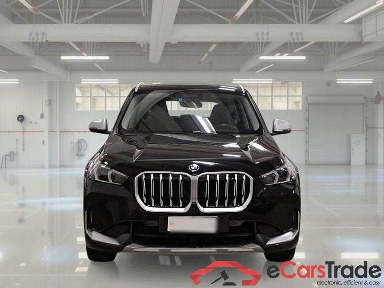 BMW X1 / 2022 / 5P / SUV XDRIVE 25E X-LINE DCT #6