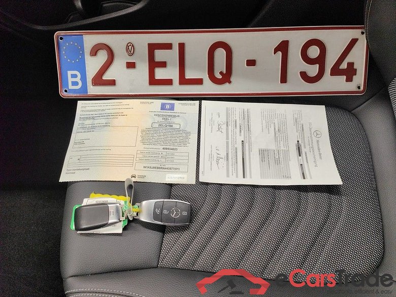 Mercedes-Benz CLA CLA 180 Business Line 4d #4