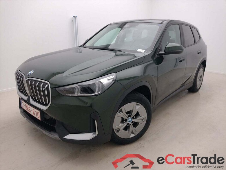 BMW iX1 xDrive30 Aut. LED Navi KeylessGo Camera Klima PDC ...