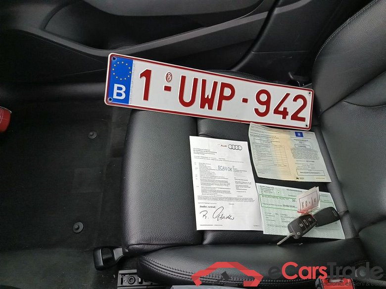 Audi A3 Sportback 1.4 TFSi e-tron S tronic Sport 5d #4
