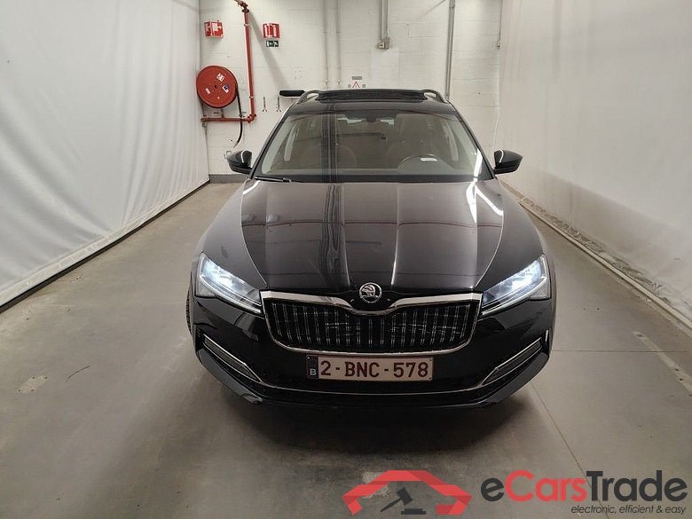 Skoda Superb Combi 1.4 TSI iV 160kW DSG6 Clever 5d #5
