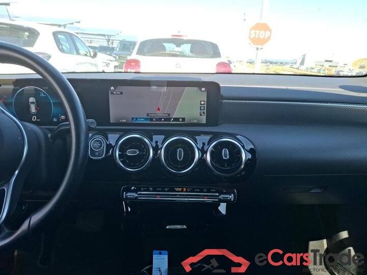 Mercedes CLA 180d SB Aut. LED-Xenon Widescreen Navi 1/2 Sport-Leather KeylessGo Camera Klima PDC ... #6