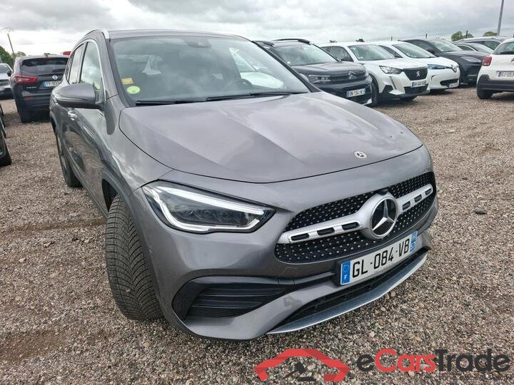 Mercedes GLA 200d AMG Aut. LED-Multibeam Widescreen Ambient Navi 1/2 Sport-Leather-Alcantara KeylessGo Camera Klima PDC ... #2
