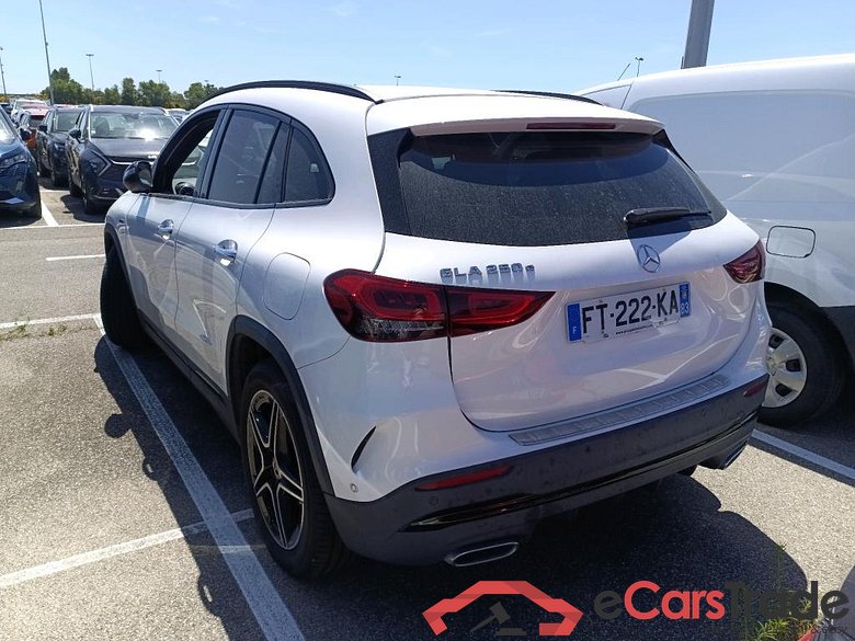Mercedes GLA 250e Plug-In Hybrid AMG Night Aut. LED-Xenon Widescreen Sound Ambient Navi 1/2 Sport-Leather-Alcantara KeylessGo Camera Klima PDC ... #4