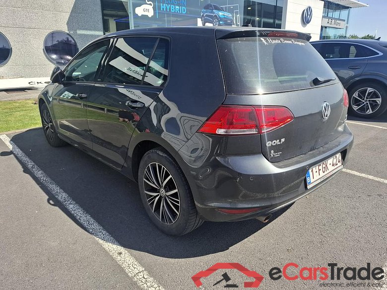 VOLKSWAGEN Golf VII Golf Comfortline 1.6 TDI BlueMotion Technology 81 kW (110 ch) 5 vitesses manuel #3