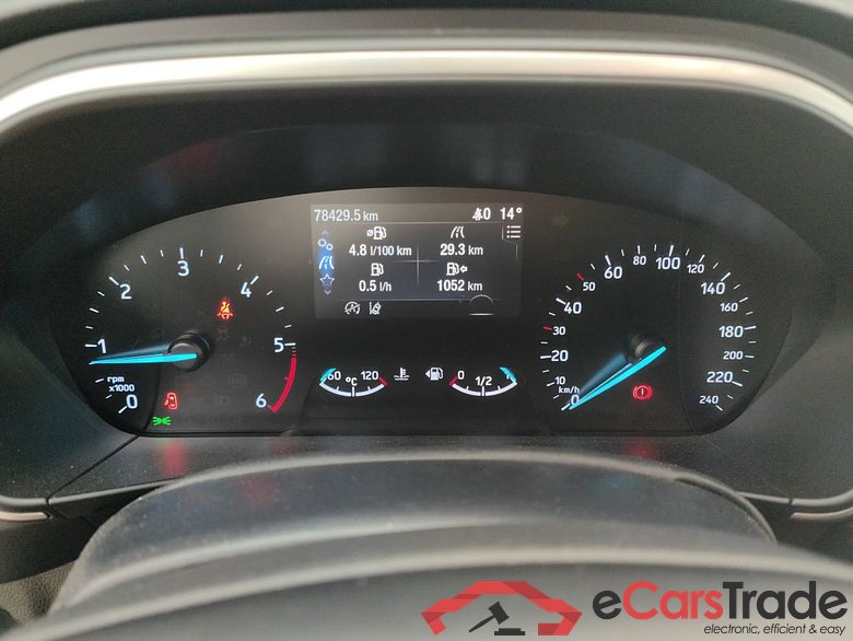 FORD FOCUS DIESEL - 2018 1.5 EcoBlue 120 Connected (EU6d) 5d #4