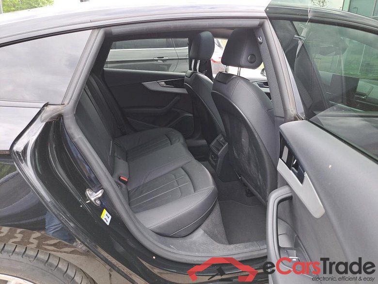 AUDI A5 SPORTBACK 2.0 35 TDI S TRONIC BUS.ED. S LINE #6