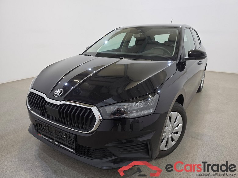 Skoda Fabia 1.0 MPI LED Display Klima PDC ... #1