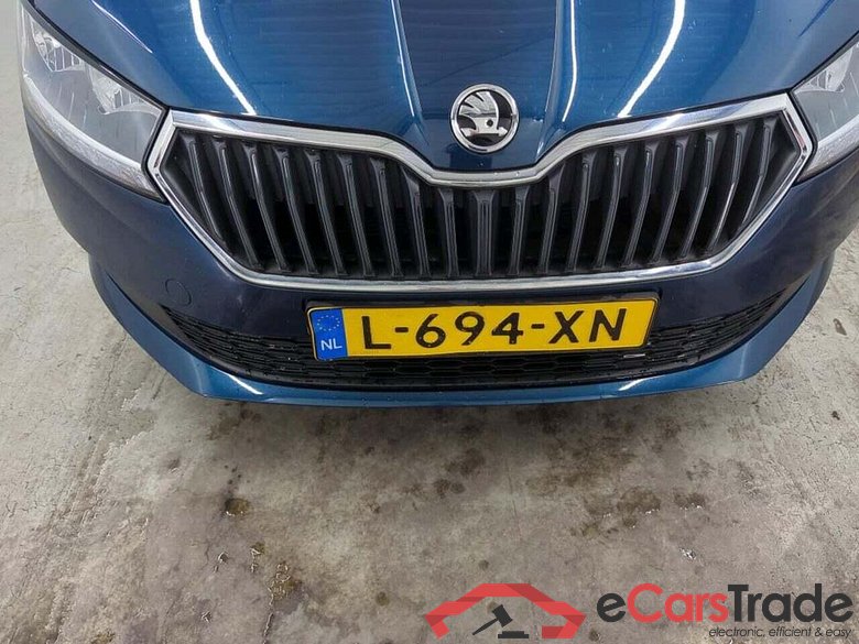 SKODA Fabia Combi 1.0 TSI Active #4