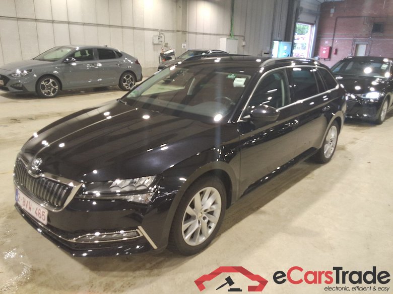 SKODA SUPERB COMBI 1.4 TSI PHEV 160KW DSG6 CLEVER