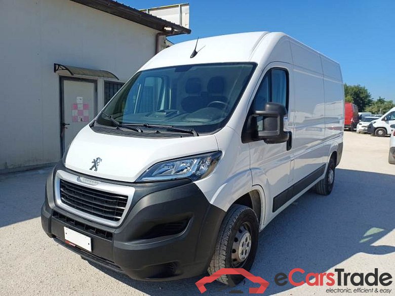 PEUGEOT BOXER / 2014 / 4P / FURGONE 333 L2H2 2.2 BLUEHDI 140CV SeS