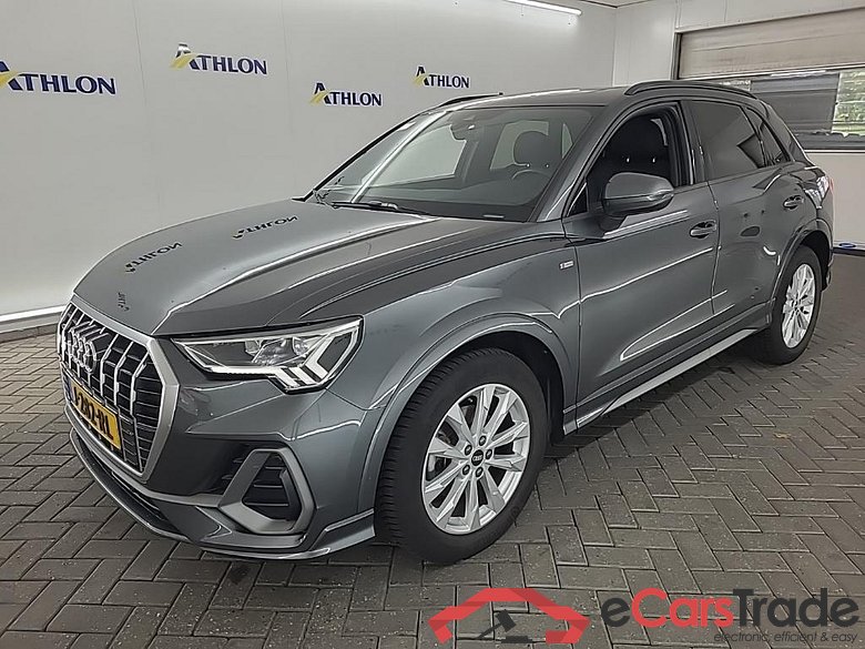 AUDI Q3 35 TDI S tronic S edition 5D 110kW