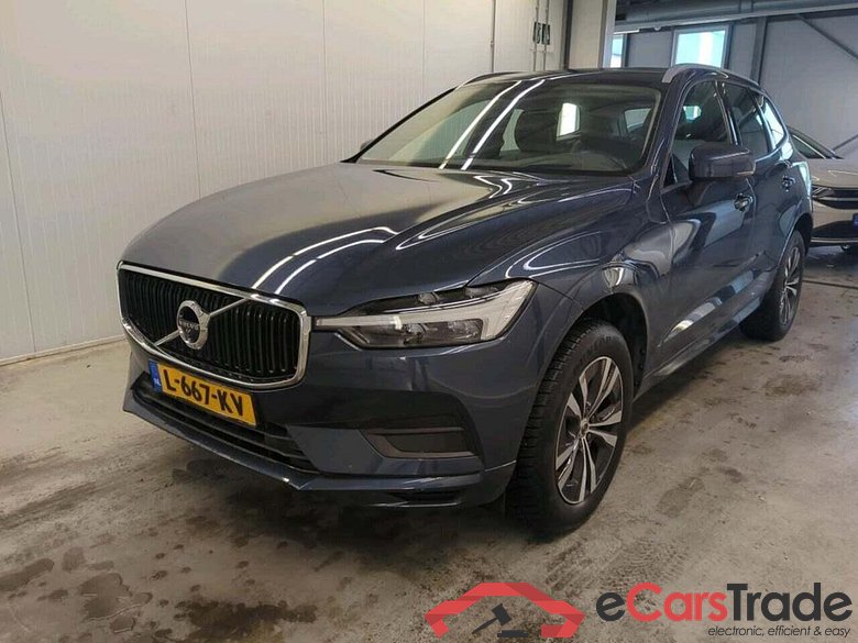 VOLVO XC60 2.0 B5 MomExclusive