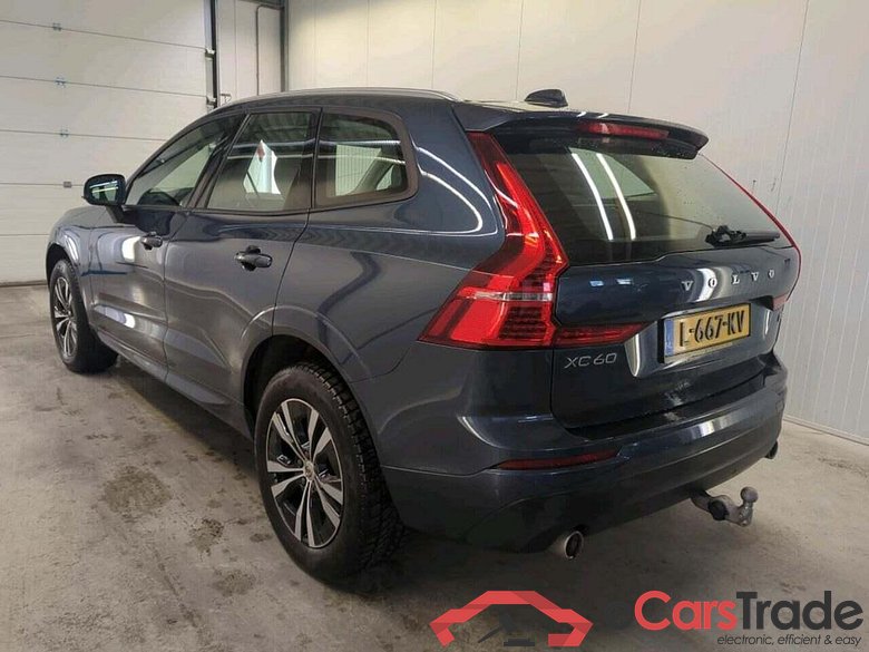 VOLVO XC60 2.0 B5 MomExclusive #6