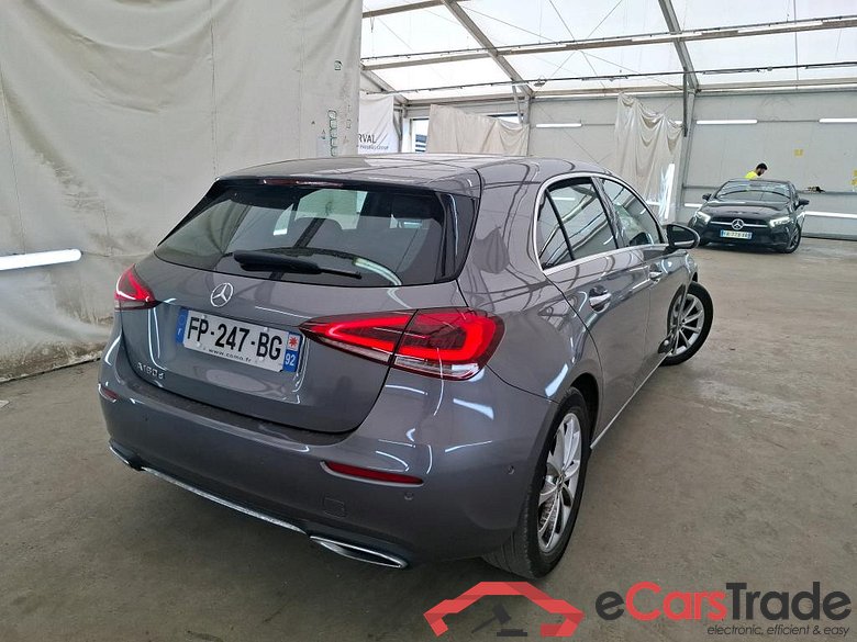 MERCEDES-BENZ Classe A Compact / 2018 / 5P / Berline A 180 d Progressive Line #3