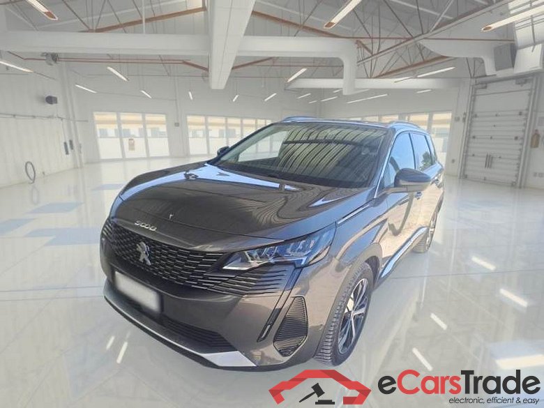 PEUGEOT 5008 / 2020 / 5P / SUV BLUEHDI 180 ALLURE PACK EAT8 S/S AUT.