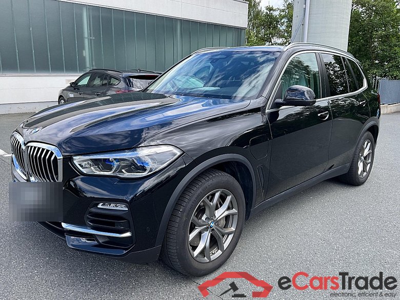 BMW X5 xDrive45e 5d 210kW