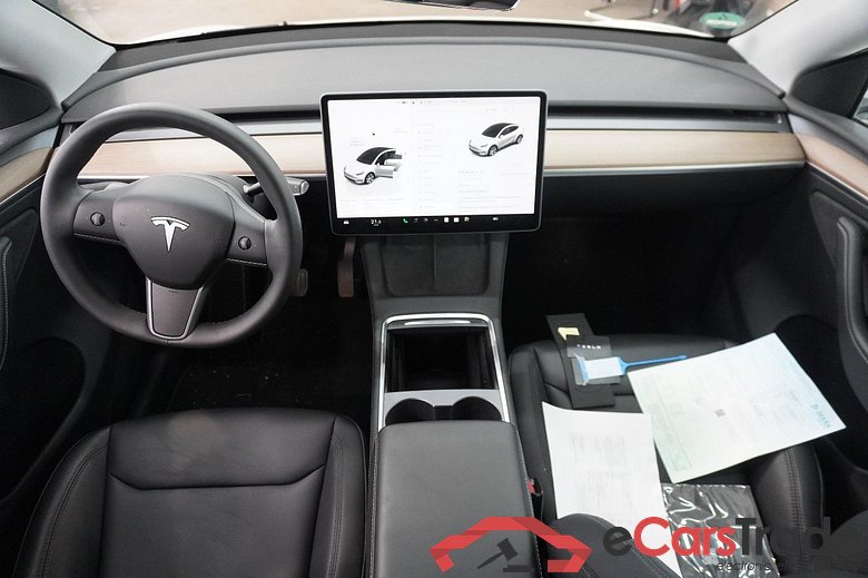 TESLA Model Y Long Range Dual Motor AWD 5d 378kW #3