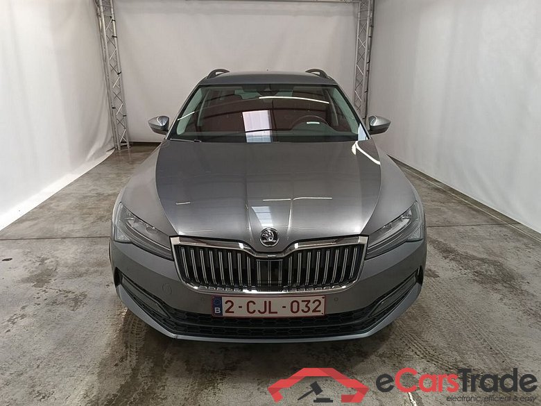 Skoda Superb Combi 2.0 CRTDI 110kW DSG7 Clever 5d #5