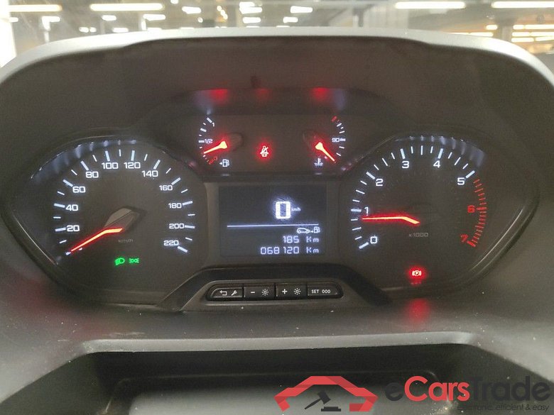 Peugeot Partner 1.5 BHDi L1 Light 55kW Premium 4d #6