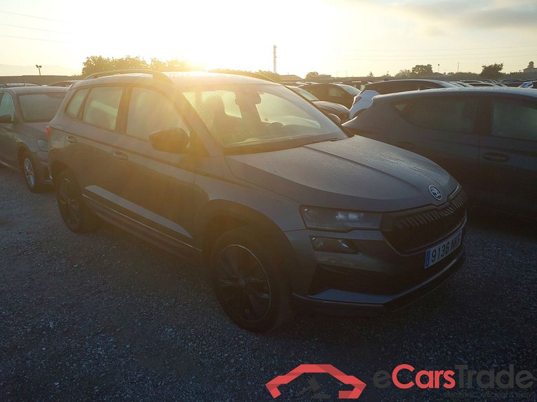 SKODA Karoq 1.5 TSI 110 kW (150 CV) DSG 7 vel. Sportline(Winterpack)