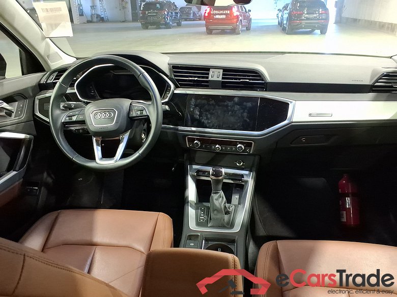 AUDI Q3 Sportback 1.4 45 TFSI E S TRONIC #6