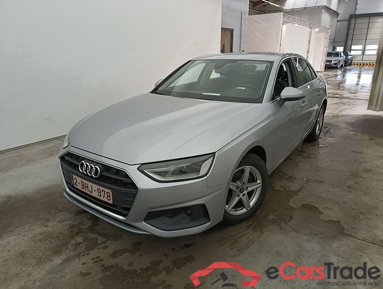 Audi A4 2.0 30 TDi 100kW S tronic Attraction B.E 4d #1