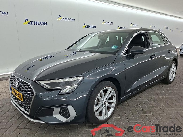 AUDI A3 Sportback 30 TFSI S.tr. Advanced Edit.81kW Athlon Edition