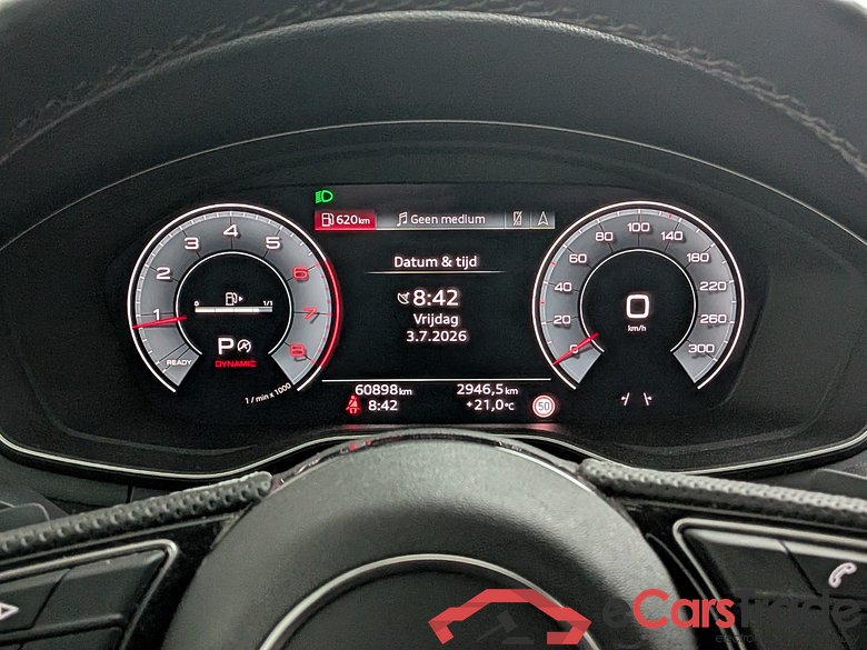 AUDI A4 AVANT 35 TFSI S ed comp #6